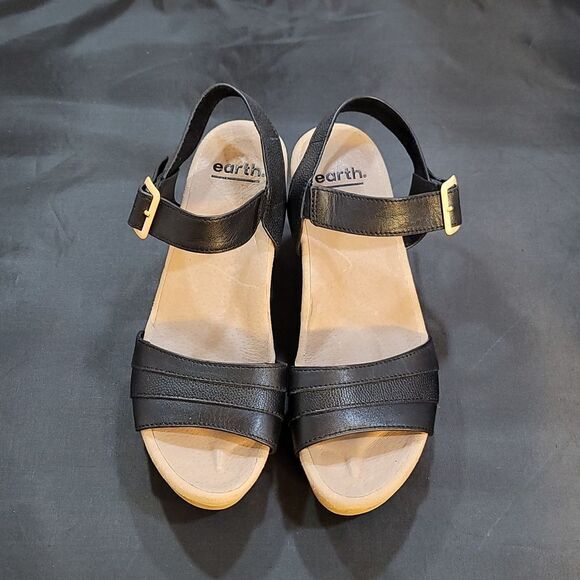 BRAND NEW EARTH OPEN TOE WOMEN’S SANDAL - Picture 2 of 16